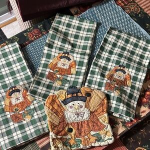 Green Plaid Turkey Towels Set + 1 pot holder